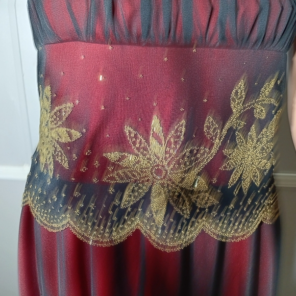 Formal dress size large - Picture 5 of 9